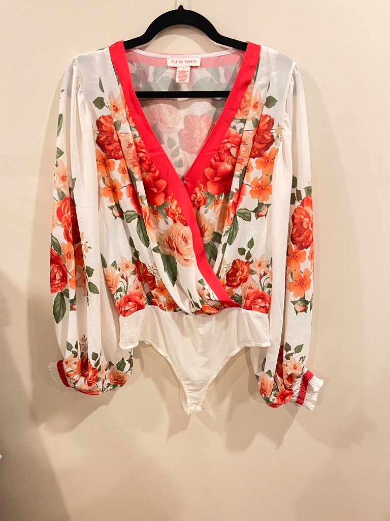 Flying Tomato Wrap Bodysuit Size L Front Clasp Slightly Broken